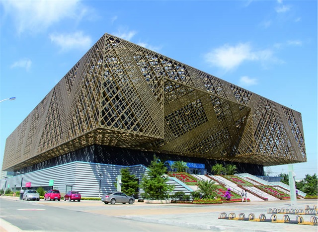 天津工業(yè)大學(xué)體育館